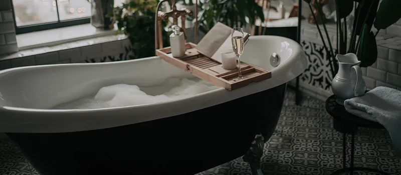 Full Bed Bathtub Replacement in Concord, ON